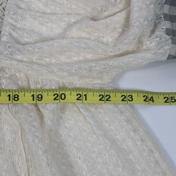 Hem & Thread Cream and Gray Willie Top NWT M - Picture 5 of 8